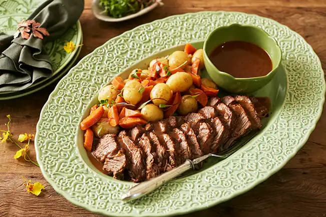 Carne de panela com batata e cenoura — receita Rita Lobo (Panelinha)