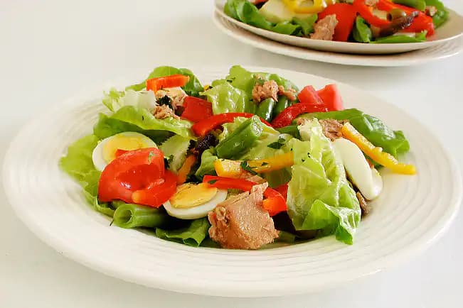 Salada niçoise — receita Rita Lobo (Panelinha)